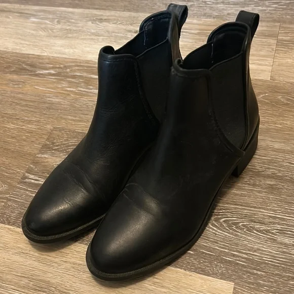 Black Steve Madden dress shoes . Only worn once . STEVE MADDEN Black Leather Shoes - 10.5 US – LuxAnthropy main image 4